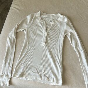 Aerie ribbed white long sleeve
